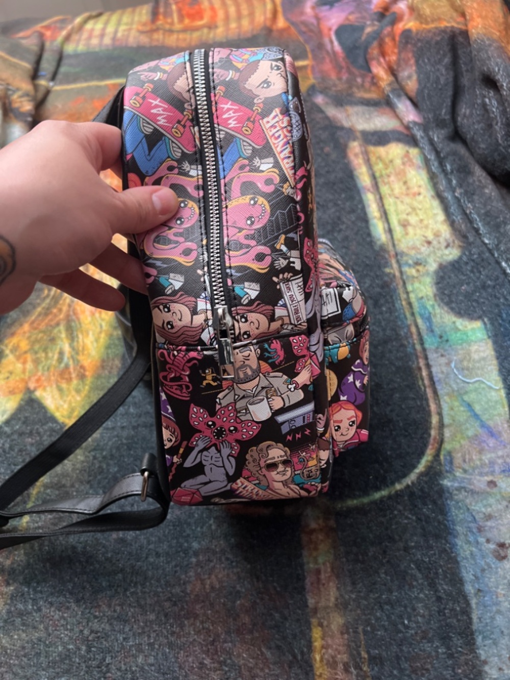 Stranger Things mini backpack - Picture 7 of 7